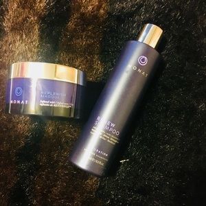 Monat Shampoo